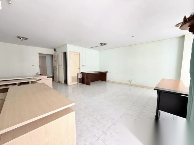 Studio Condo for sale at Commonwealth Pinklao — photo 3