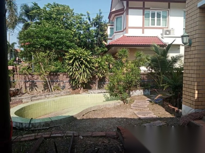 4 Bedroom House for sale at Laddarom Ratchaphruek-Pinklao — photo 1