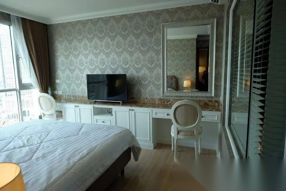 2 Bedroom Condo for sale at Rhythm Sathorn — photo 4