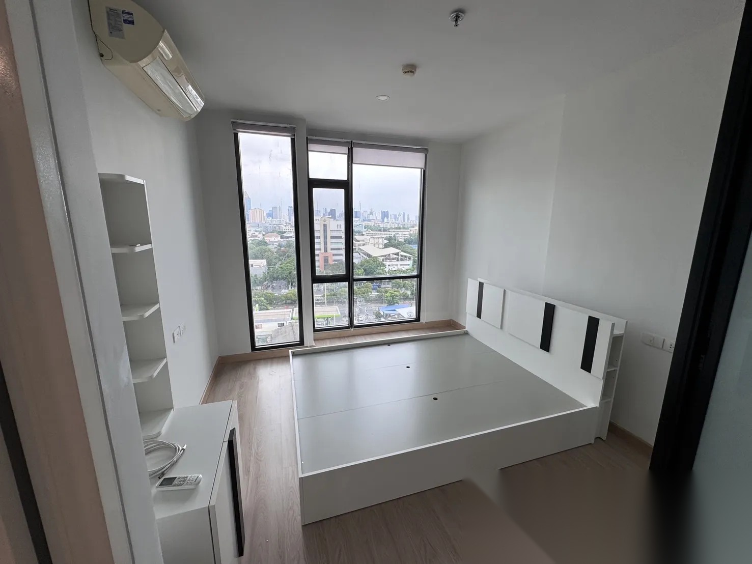 1 Bedroom Condo for sale at Bangkok Horizon Sathorn — photo 2