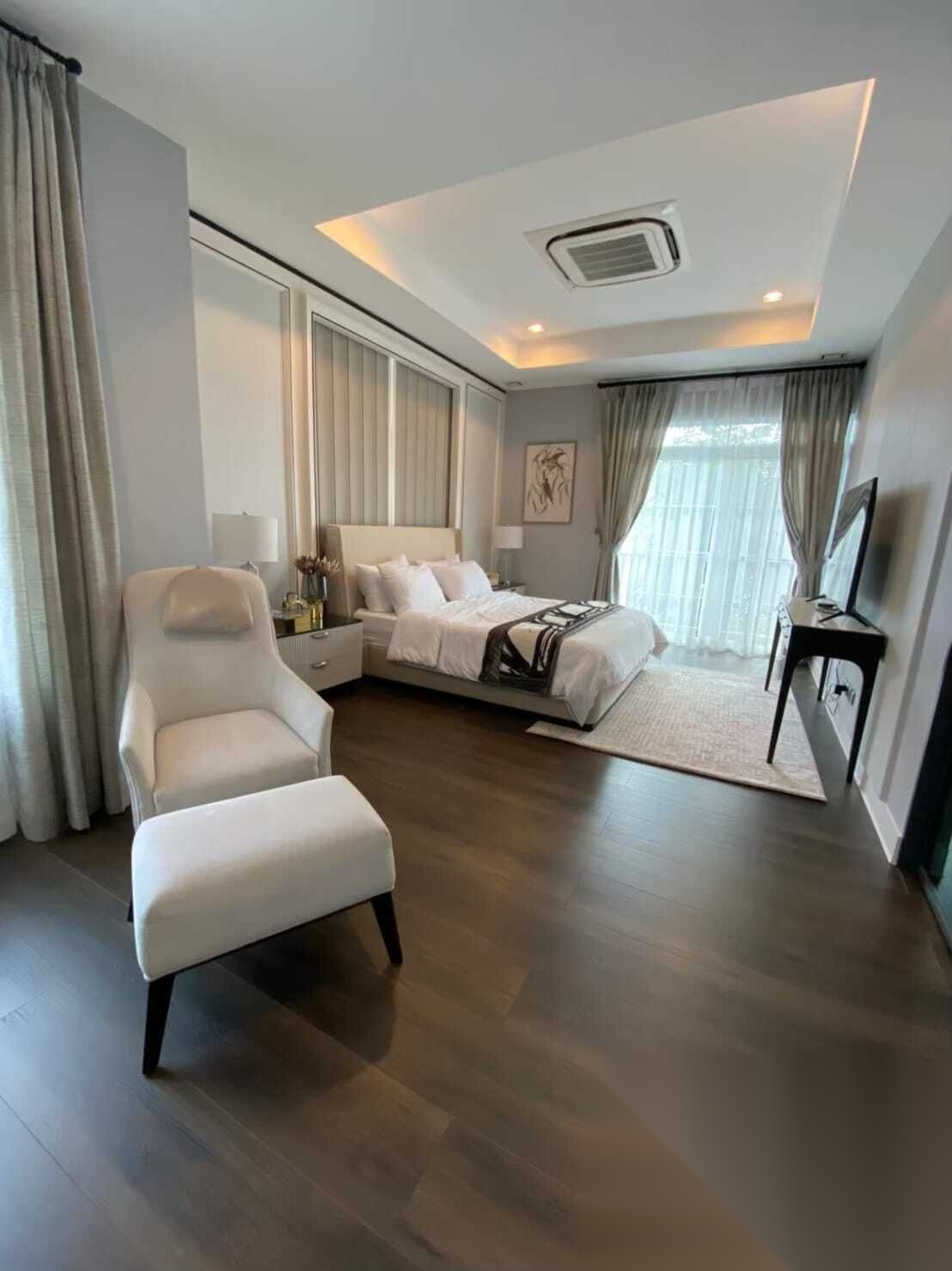 4 Bedroom House for sale at Nantawan Ramintra -​ Paholyothin 50 — photo 5