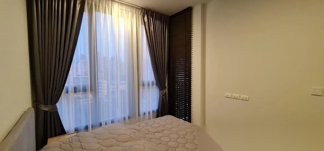 1 Bedroom Condo for sale at XT Ekkamai — photo 2