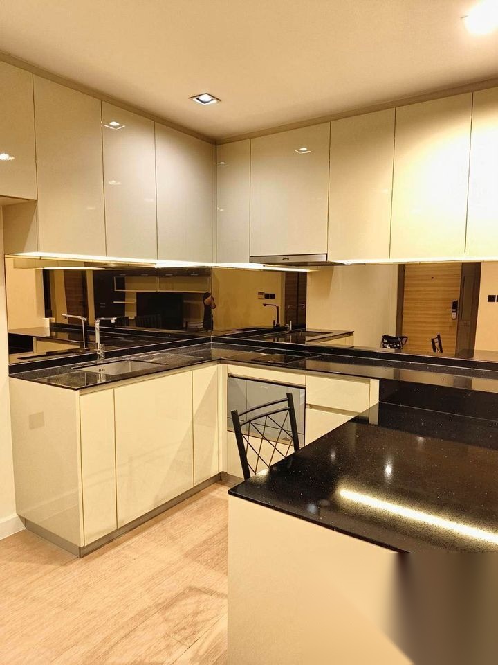 1 Bedroom Condo for sale at The Room Charoenkrung 30 — photo 2
