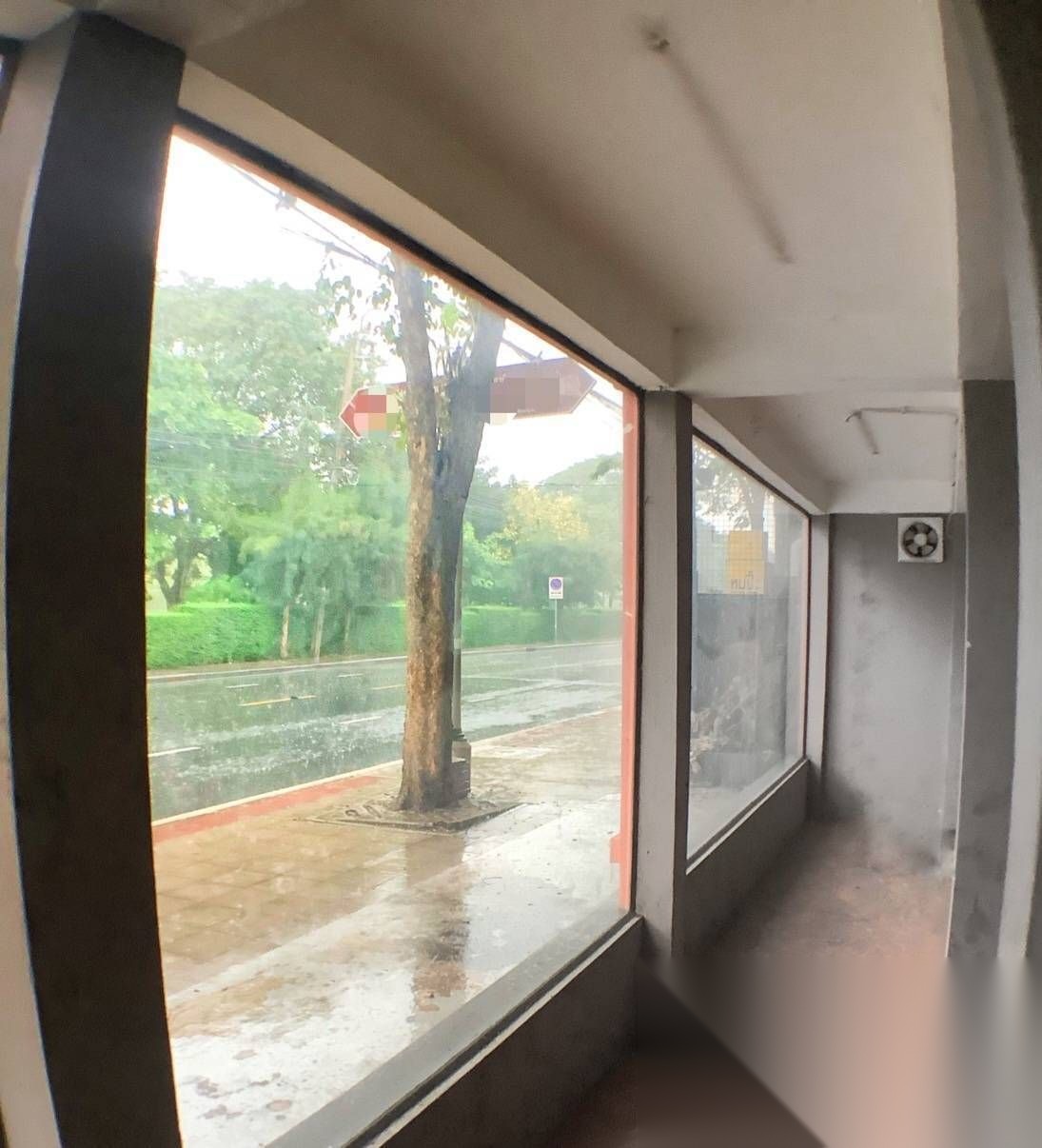 Urgent sale, corner house on the road, commercial location, cheap, owner selling himself — photo 4