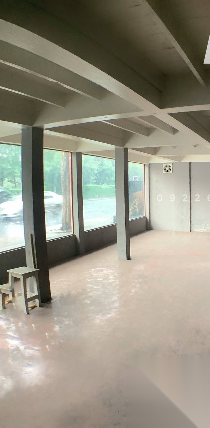 Urgent sale, corner house on the road, commercial location, cheap, owner selling himself — photo 5