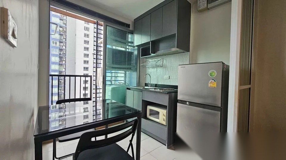 1 Bedroom Condo for sale at The Base Sukhumvit 77 — photo 3
