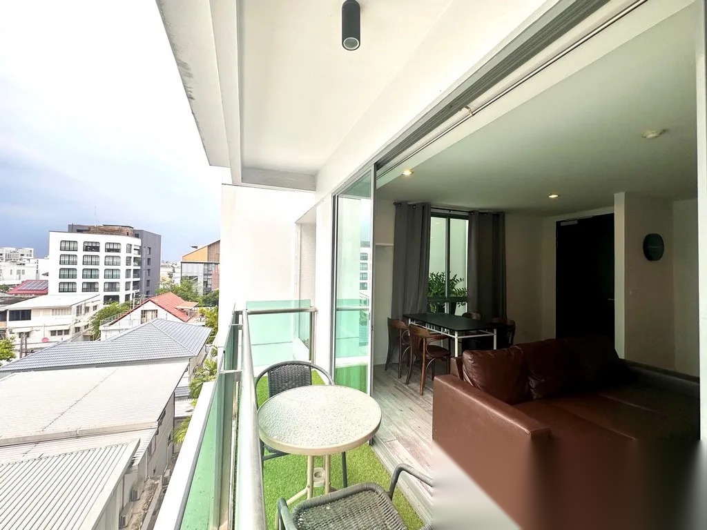 2 Bedroom Condo for sale at Click Condo Sukhumvit 65 — photo 4