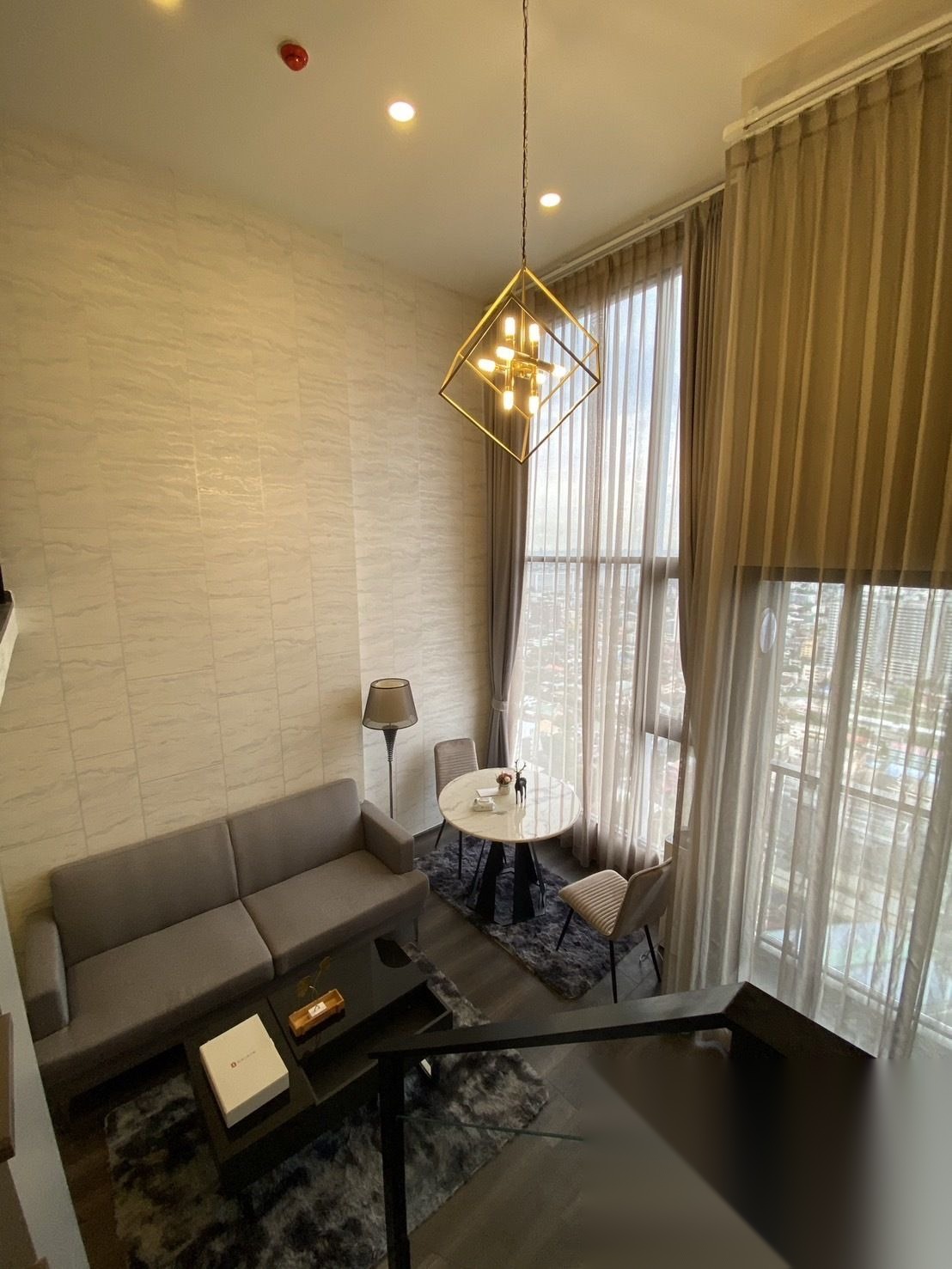 1 Bedroom Condo for sale at Knightsbridge Space Ratchayothin — photo 4