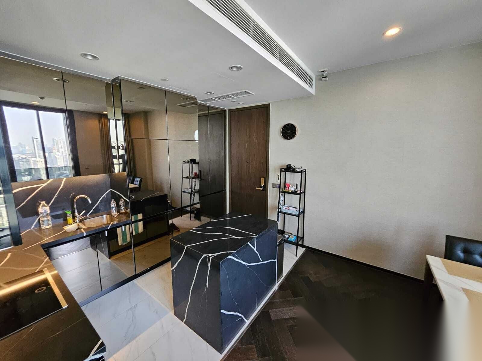 2 Bedroom Condo for sale at The Esse Sukhumvit 36 — photo 3