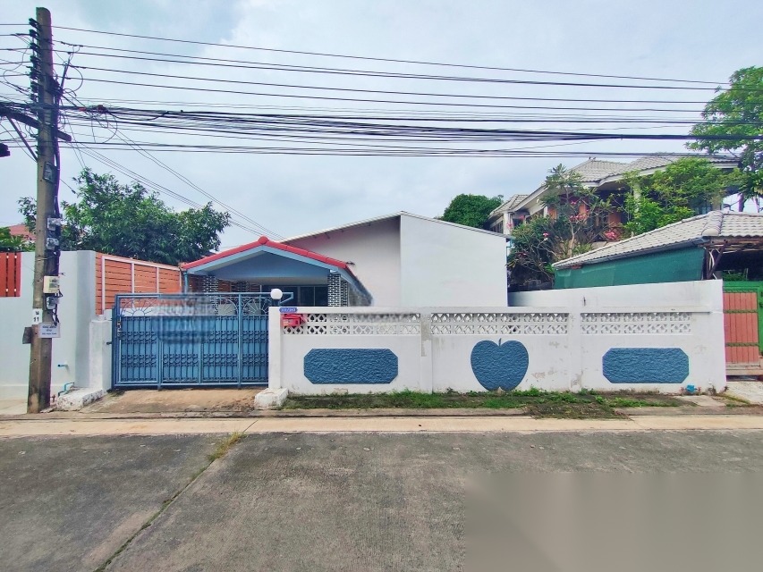 3 Bedroom House for sale at Baan Sirisook Don Mueang — photo 2