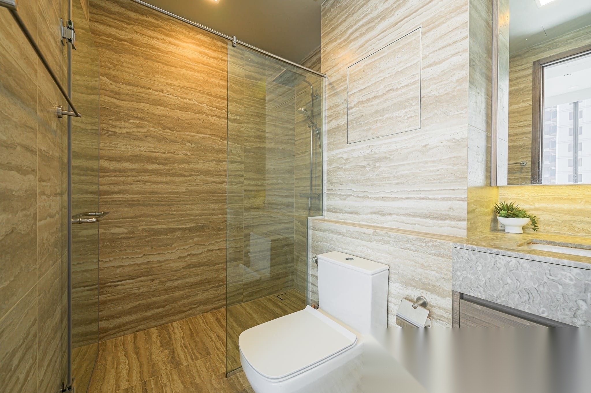 1 Bedroom Condo for sale at Celes Asoke — photo 4