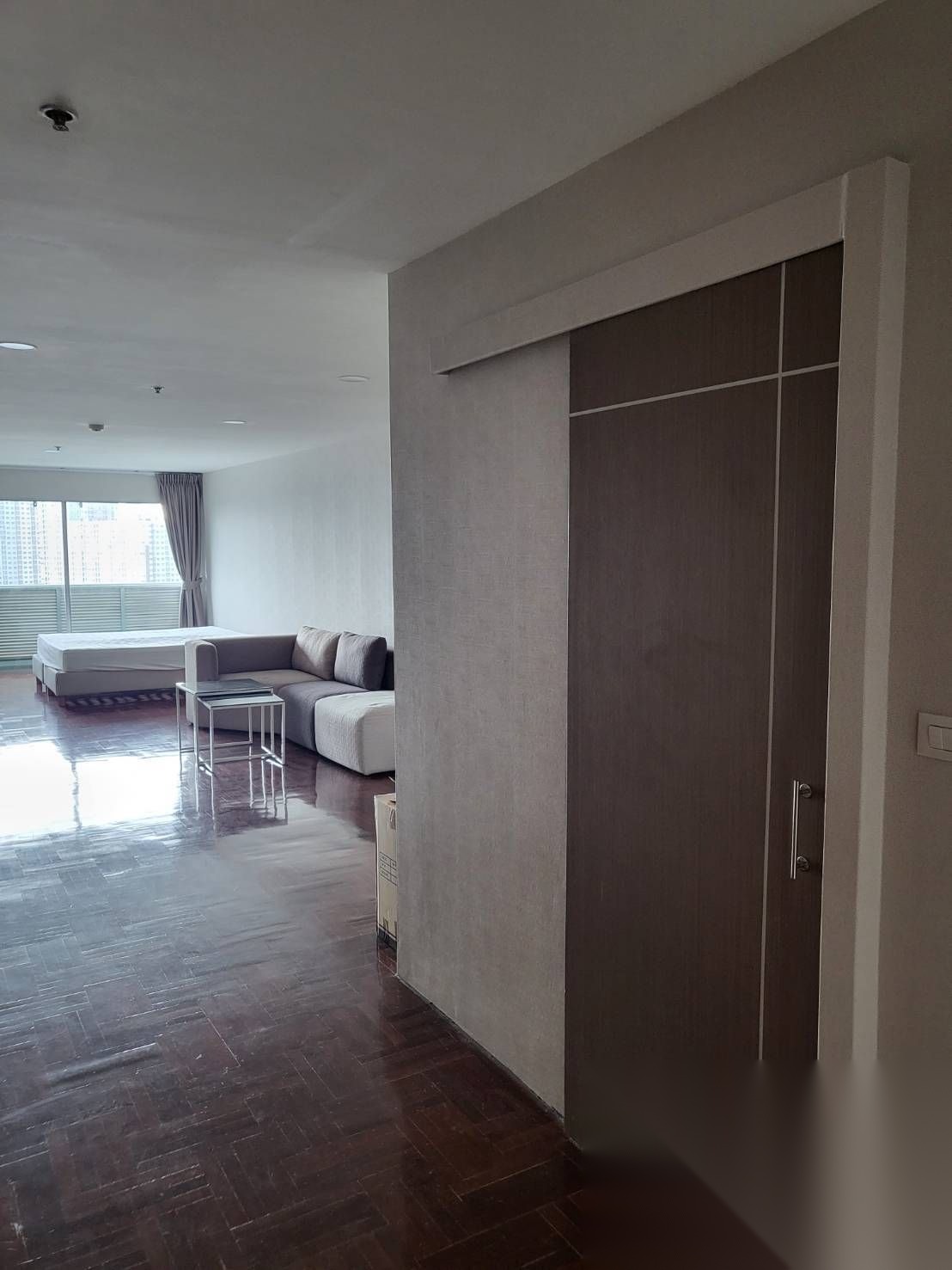 Studio Condo for sale at Modern Home Tower The Exclusive — photo 2