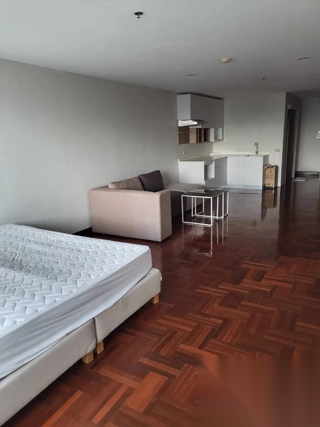Studio Condo for sale at Modern Home Tower The Exclusive — photo 3