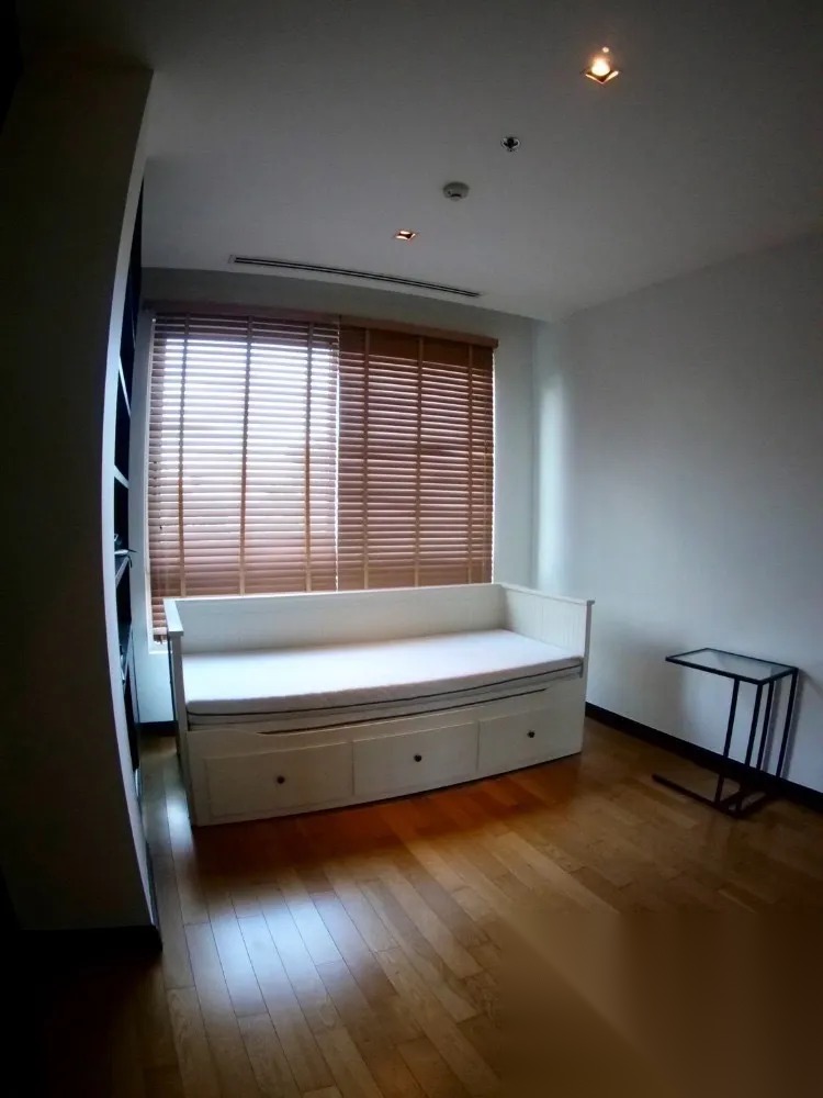 2 Bedroom Condo for sale at The Lofts Yennakart — photo 5