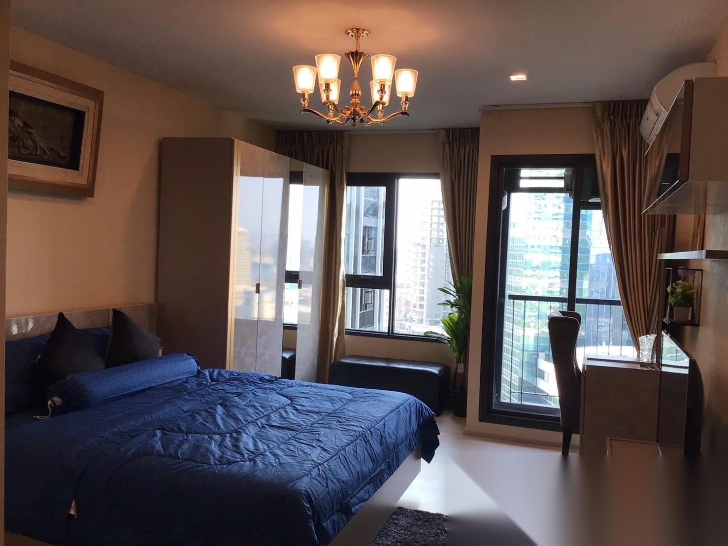 1 Bedroom Condo for sale at Life One Wireless — photo 1