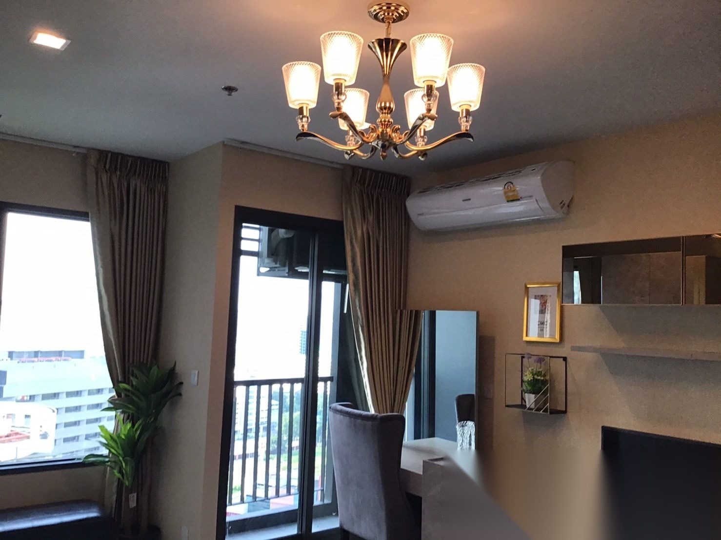 1 Bedroom Condo for sale at Life One Wireless — photo 4