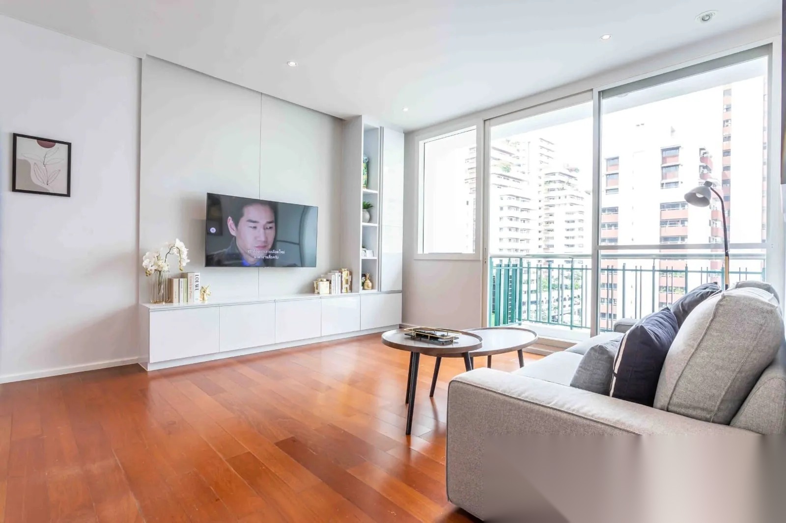 2 Bedroom Condo for sale at Wind Sukhumvit 23 — photo 2