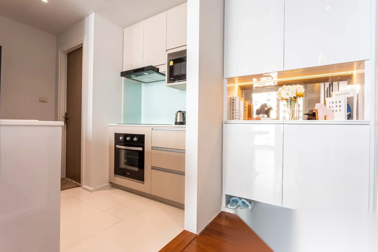2 Bedroom Condo for sale at Wind Sukhumvit 23 — photo 5