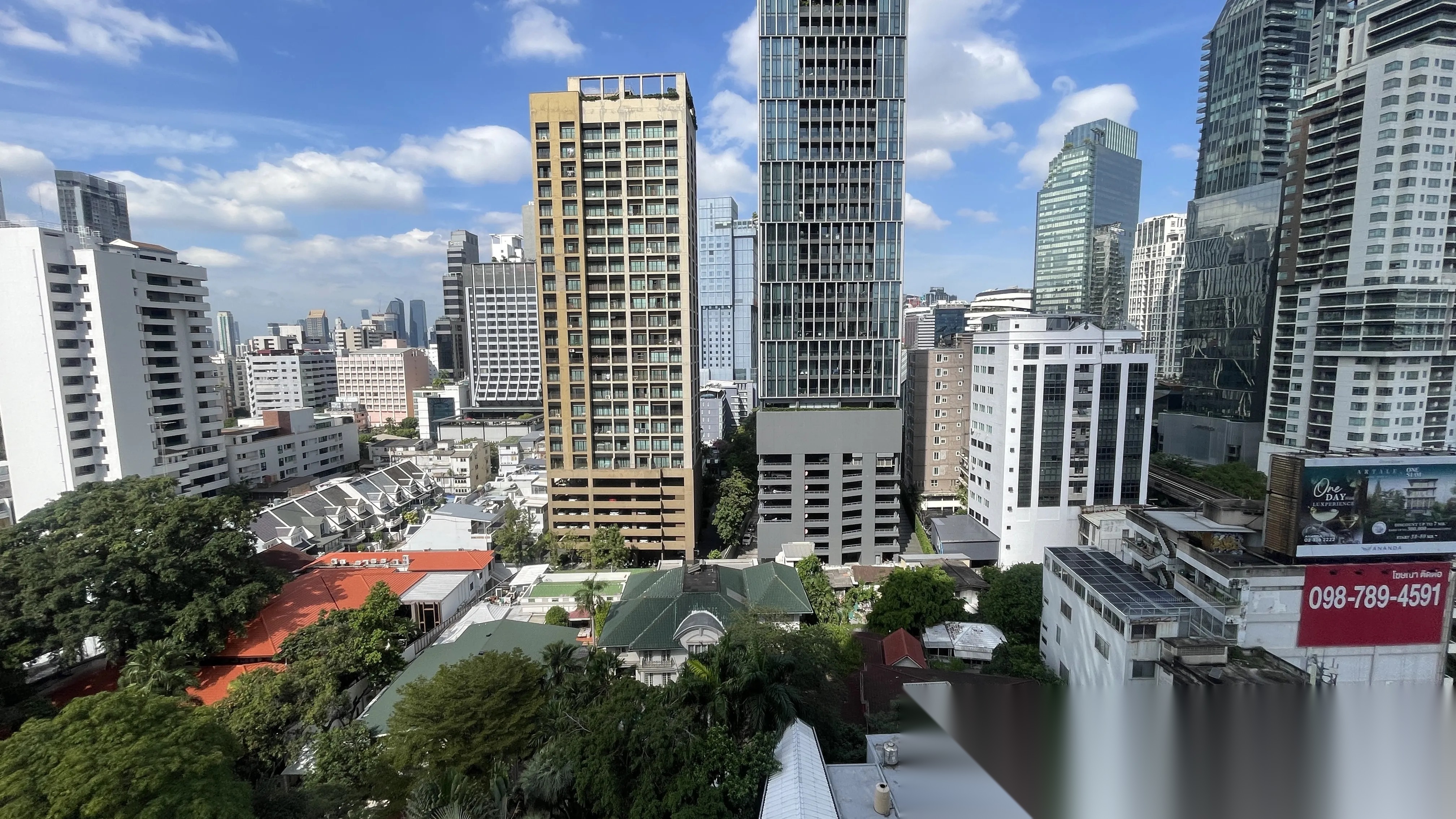 1 Bedroom Condo for sale at The Address Sukhumvit 28 — photo 5