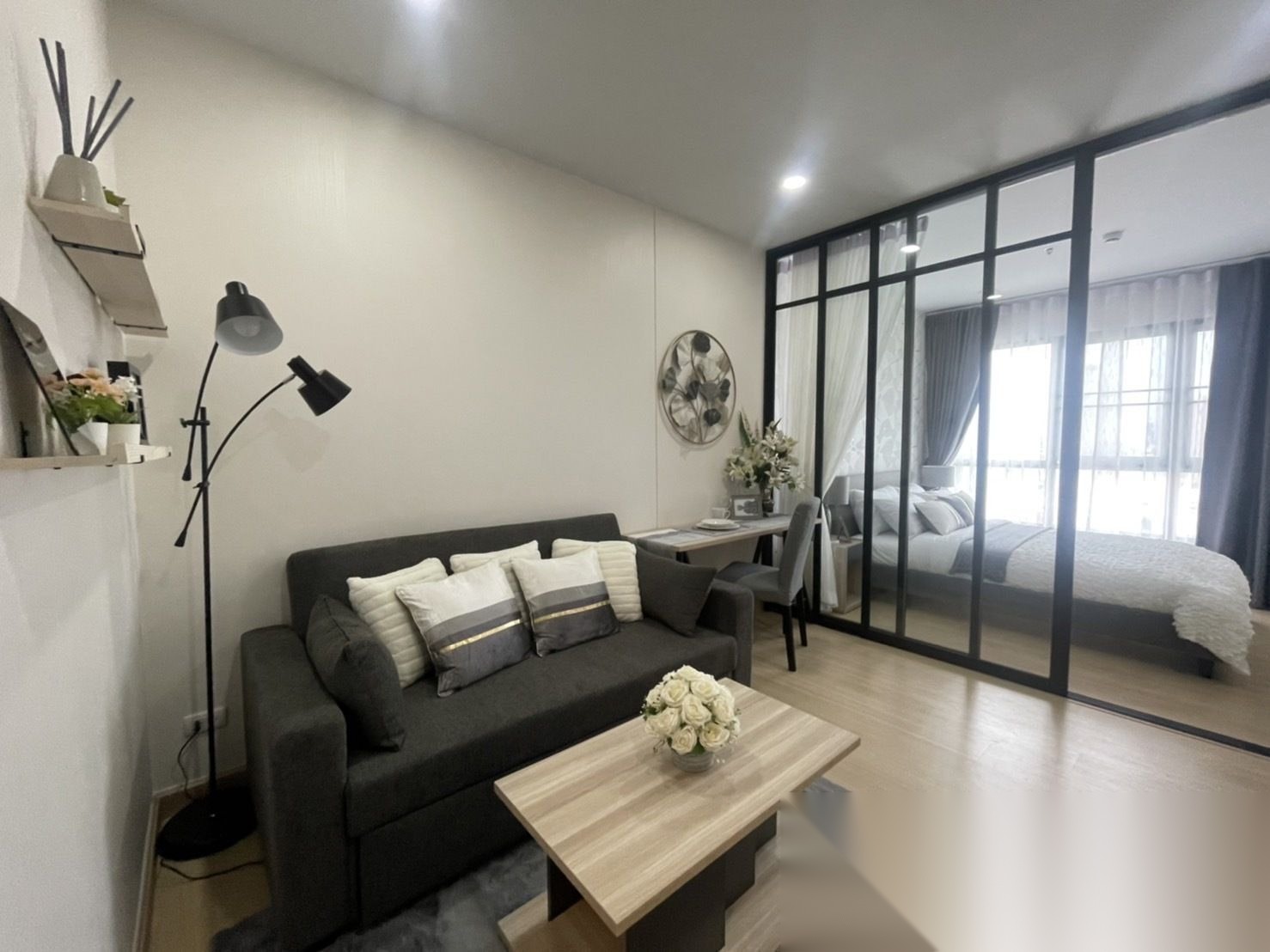 1 Bedroom Condo for sale at Supalai Loft Prajadhipok - Wongwian Yai — photo 2