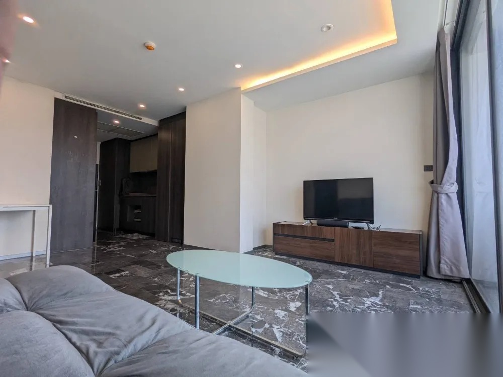 1 Bedroom Condo for sale at 168 Sukhumvit 36 — photo 4
