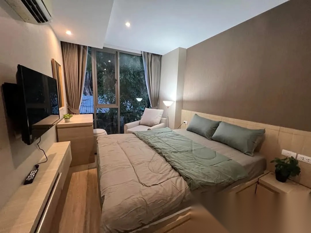 1 Bedroom Condo for sale at Klass Silom Condo — photo 1
