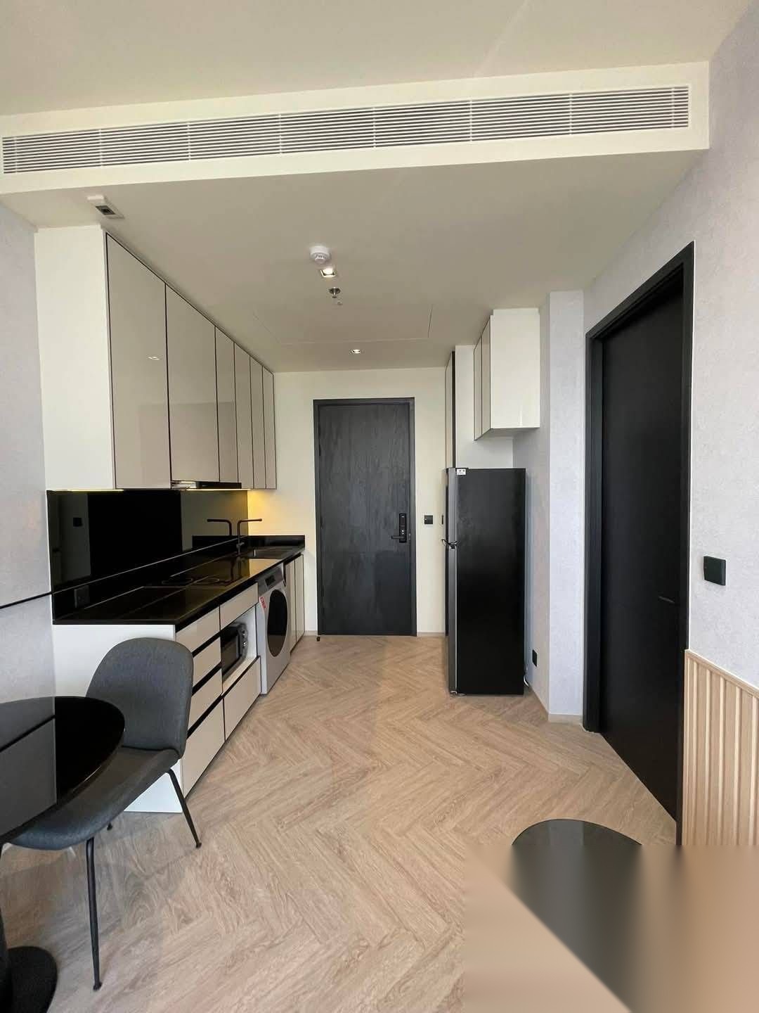 1 Bedroom Condo for sale at Chapter Charoennakorn-Riverside — photo 1
