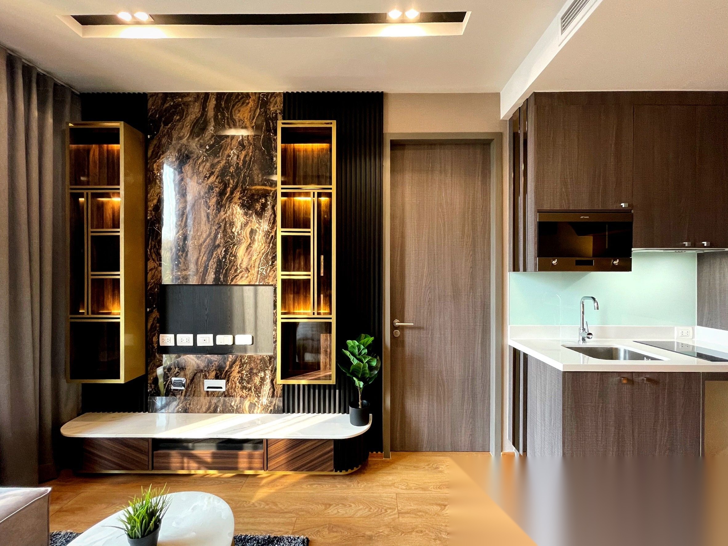 1 Bedroom Condo for sale at Noble BE33 — photo 4