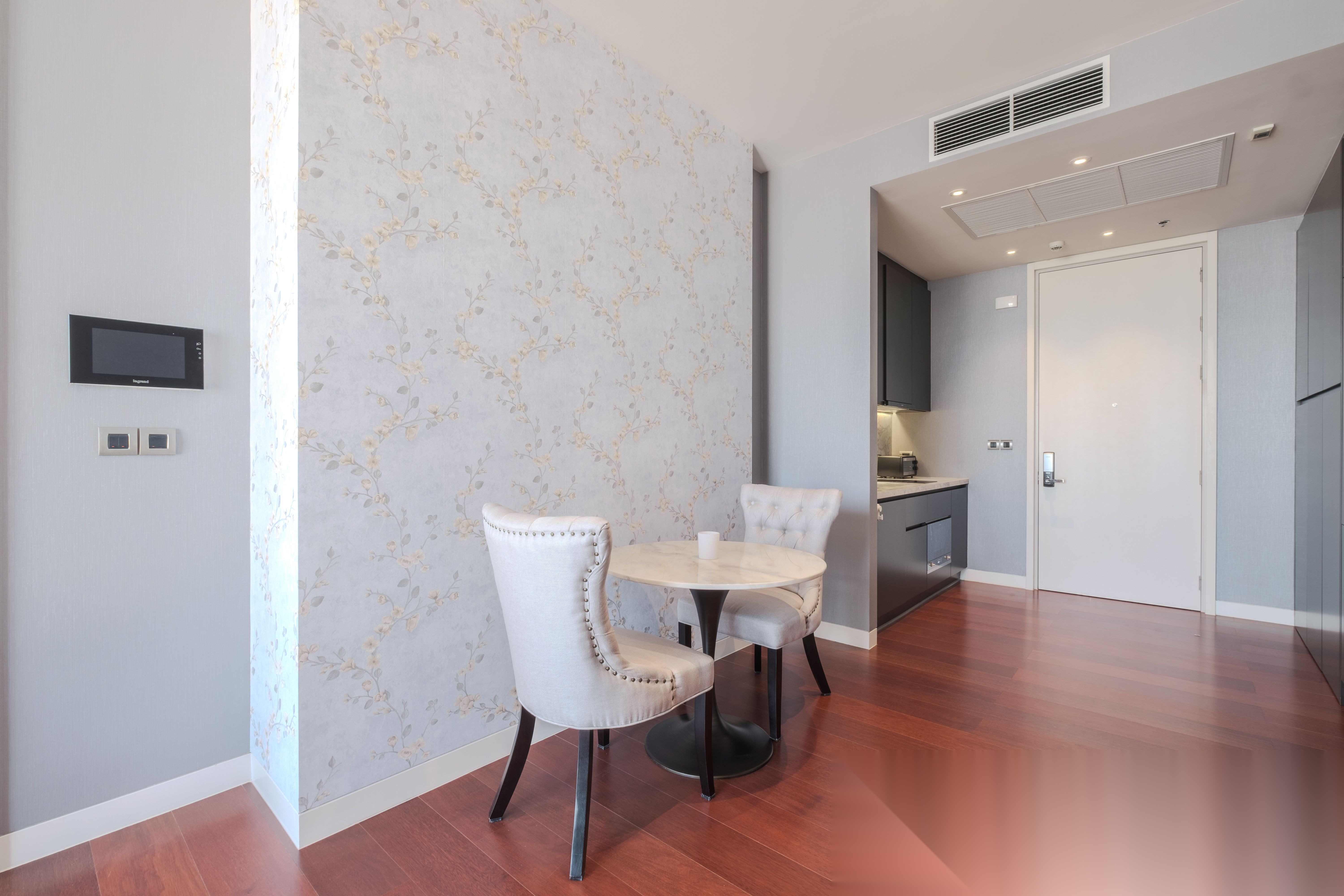 1 Bedroom Condo for sale at Khun By Yoo — photo 3