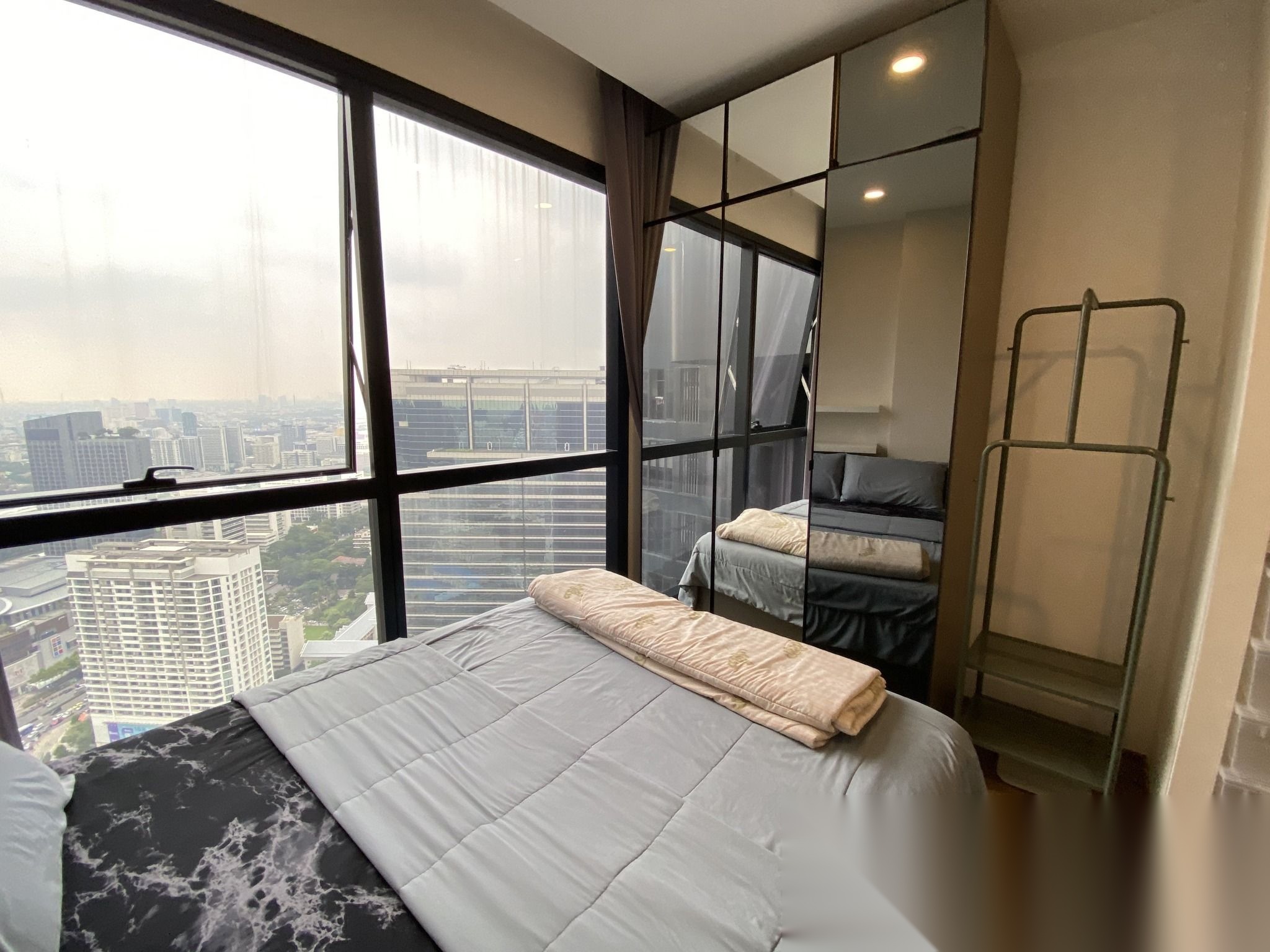 Studio Condo for sale at Ashton Chula-Silom — photo 2