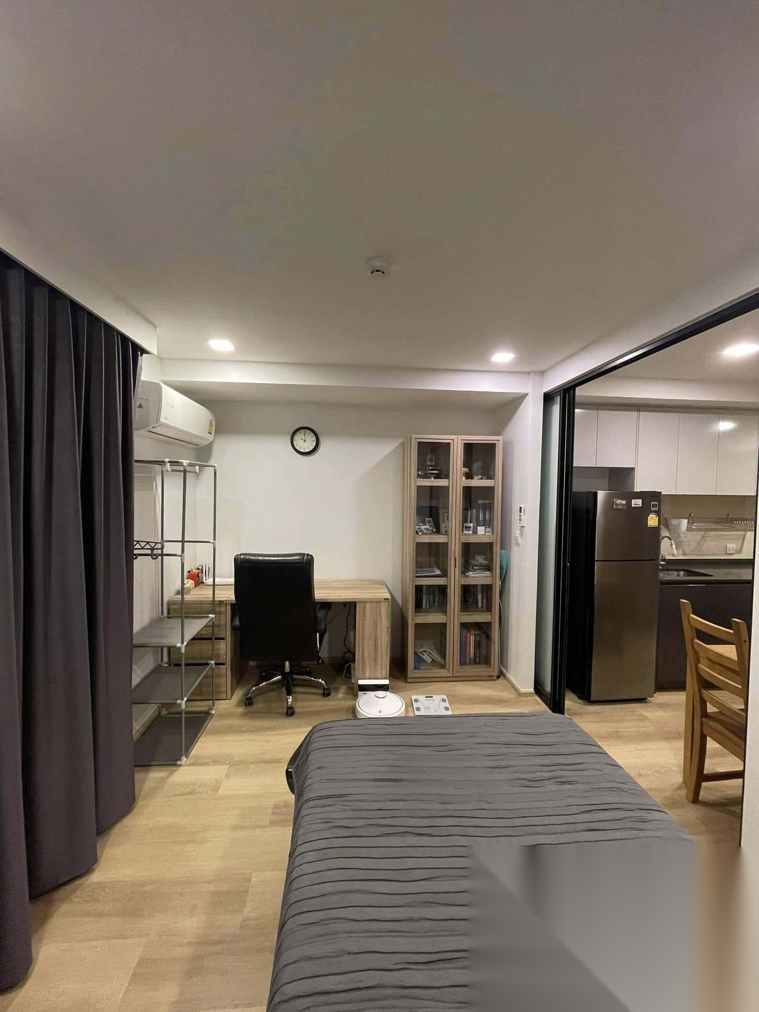 1 Bedroom Condo for sale at Maestro 07 Victory Monument — photo 3