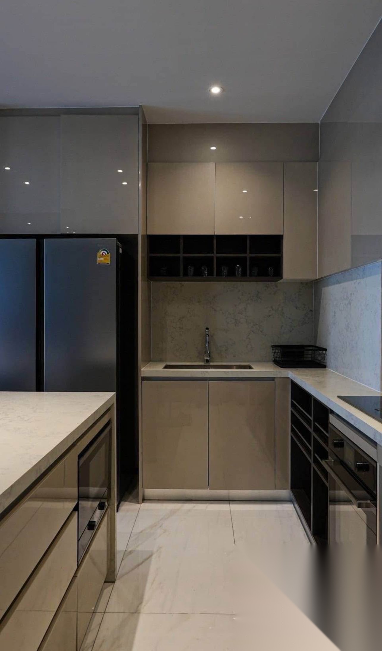 3 Bedroom Condo for sale at Laviq Sukhumvit 57 — photo 4
