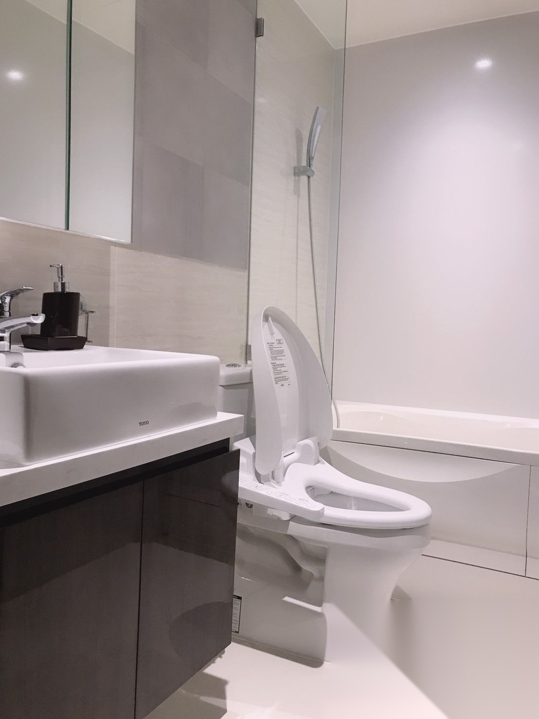 1 Bedroom Condo for sale at Runesu Thonglor 5 — photo 4