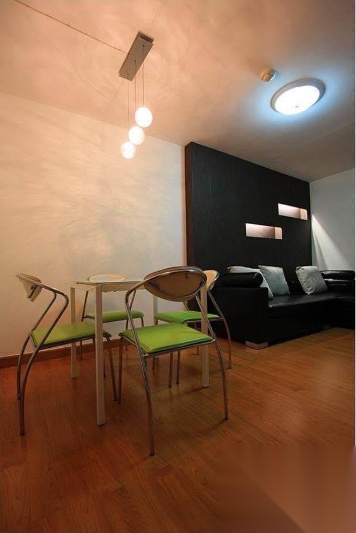 2 Bedroom Condo for sale at Chateau In Town Ratchada 17 — photo 4
