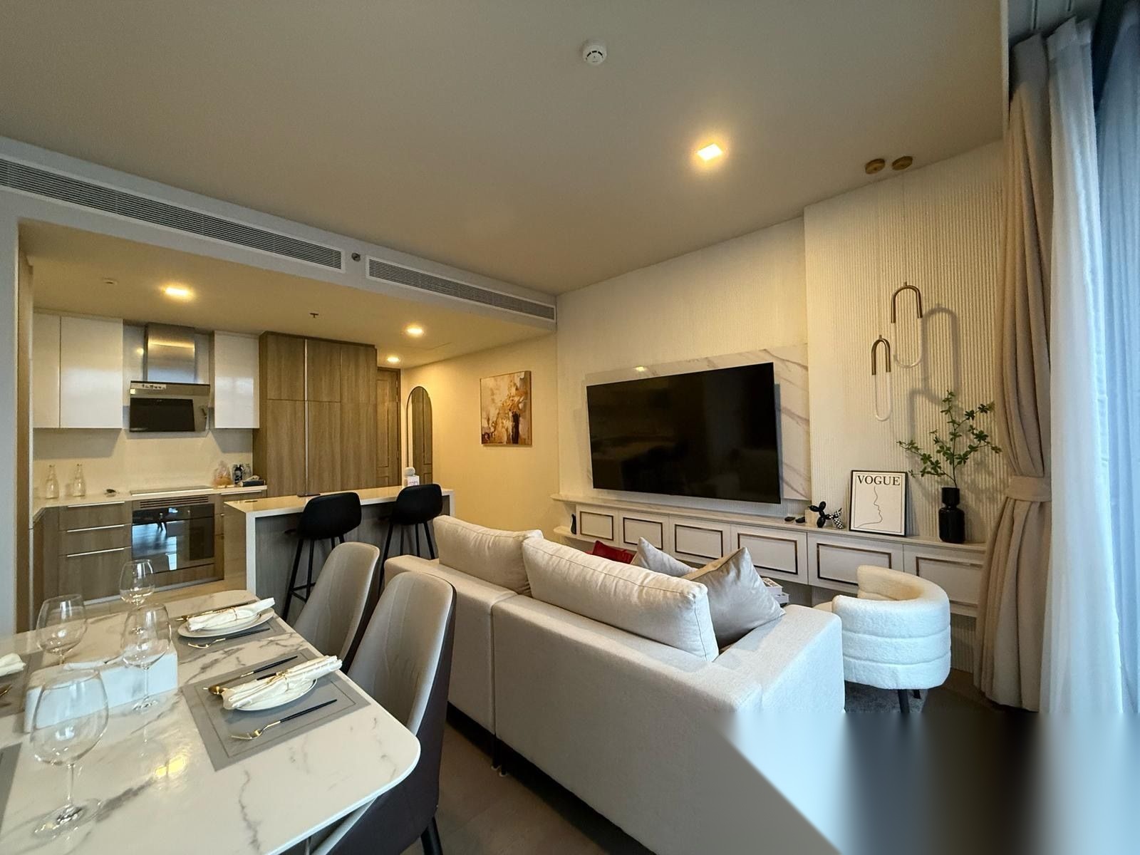 2 Bedroom Condo for sale at Celes Asoke — photo 5
