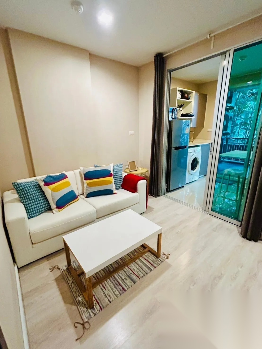 1 Bedroom Condo for sale at Metro Luxe Rama 4 — photo 2