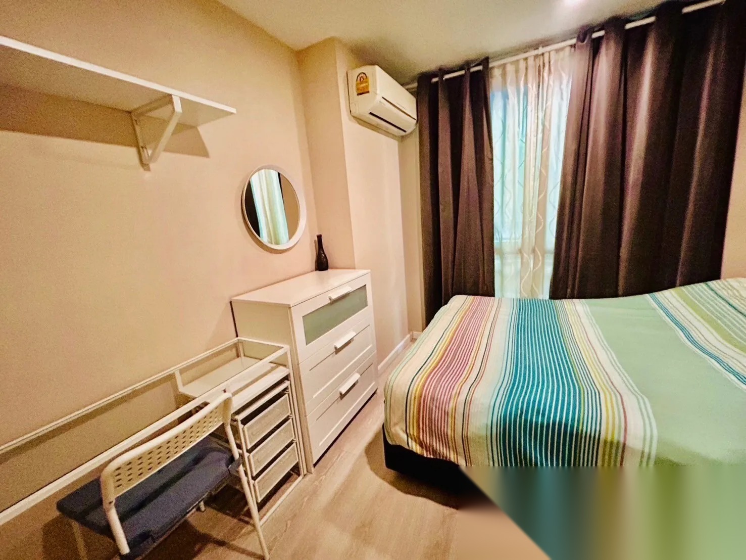 1 Bedroom Condo for sale at Metro Luxe Rama 4 — photo 3