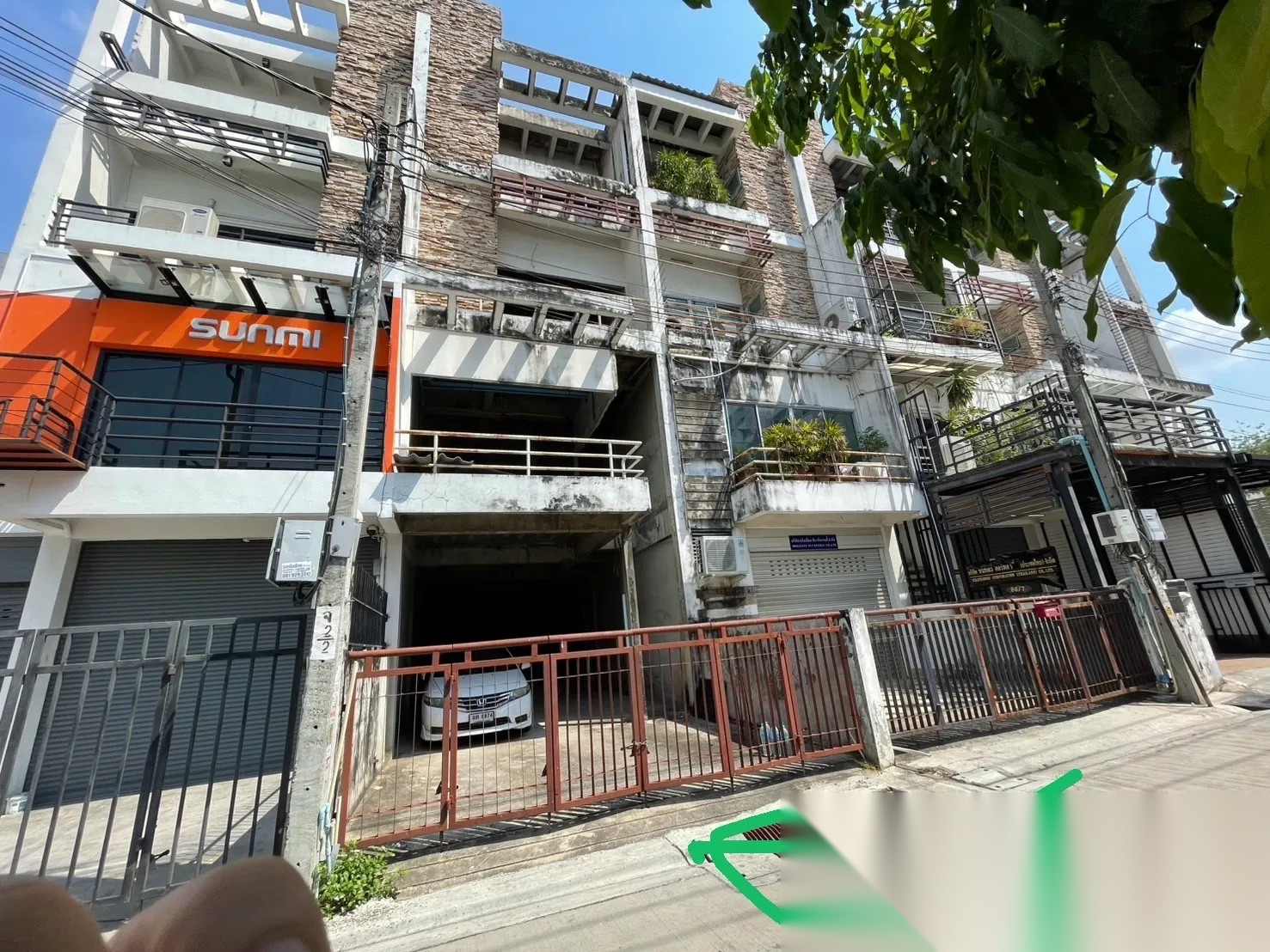 Home Office near Yellow Line Lat Phrao Road — photo 2