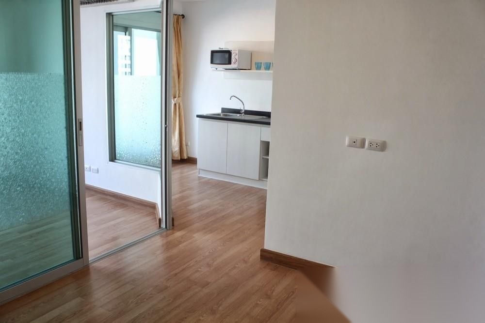 1 Bedroom Condo for sale at Aspire Rama 4 — photo 2