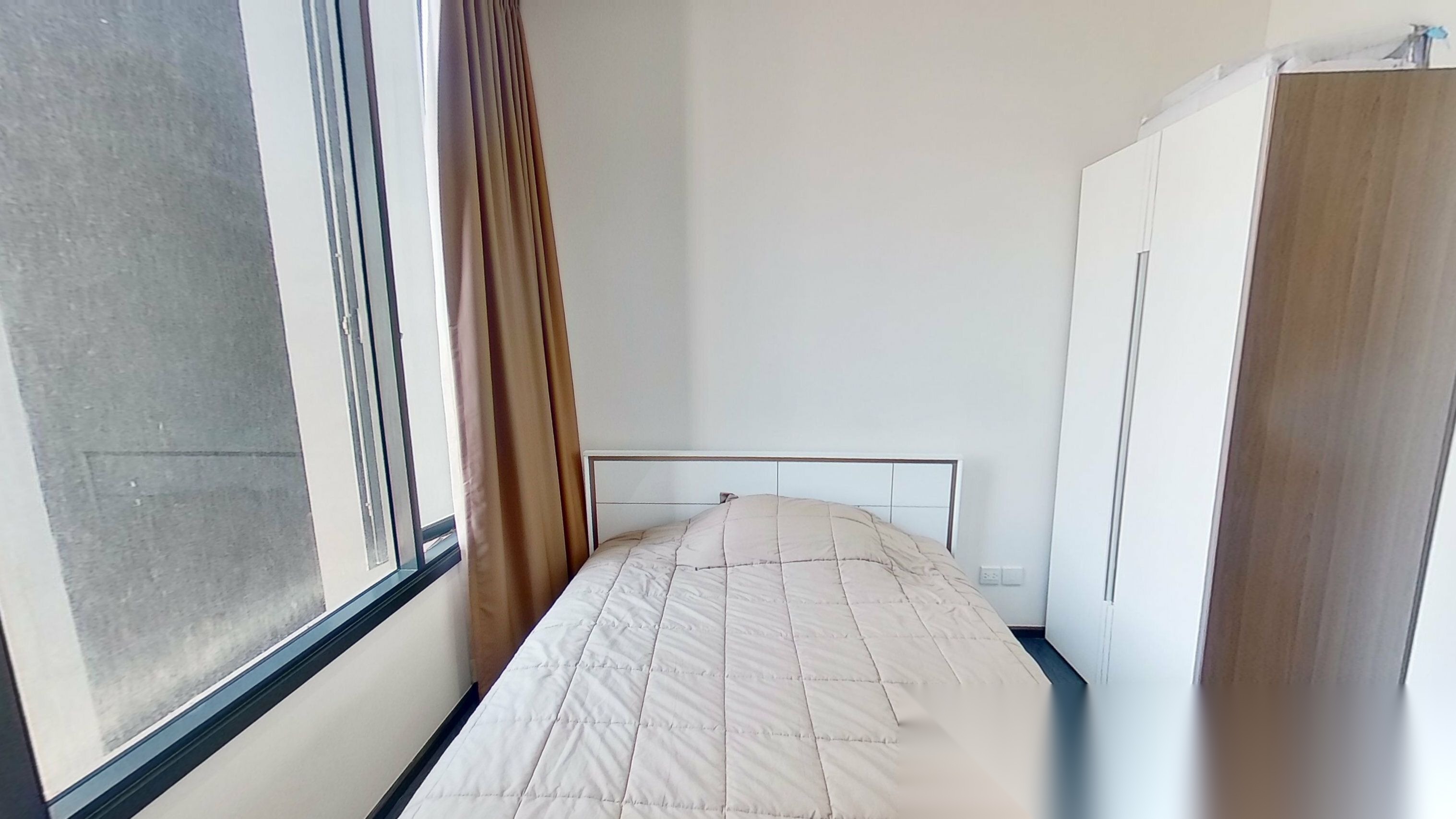 1 Bedroom Condo for sale at Edge Sukhumvit 23 — photo 2
