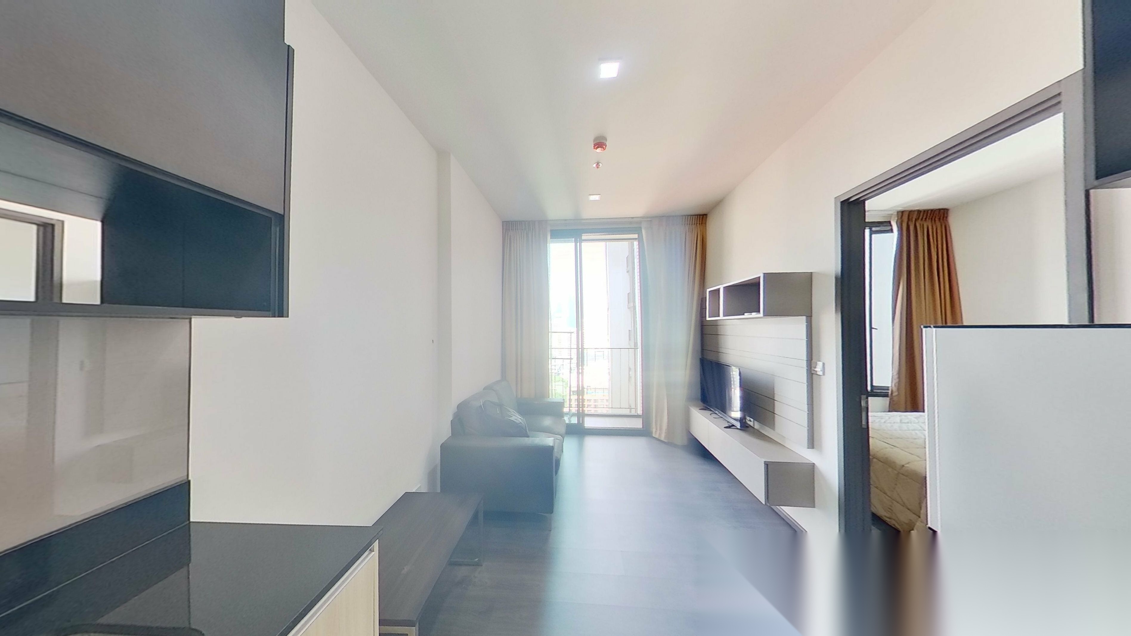 1 Bedroom Condo for sale at Edge Sukhumvit 23 — photo 3