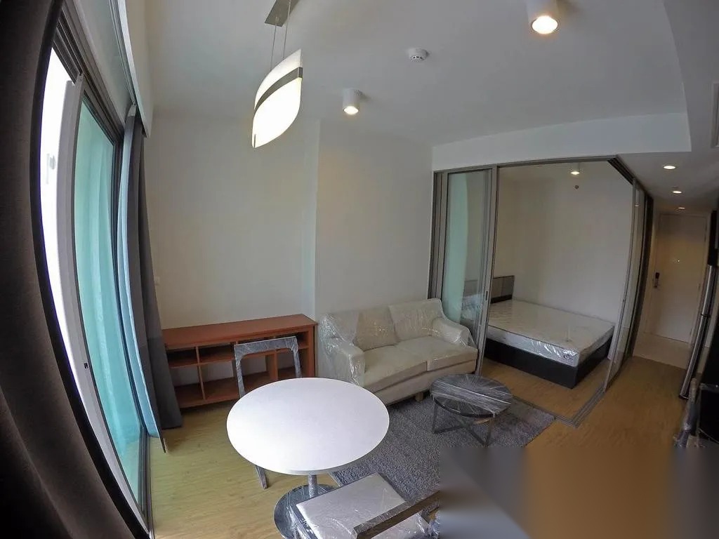 1 Bedroom Condo for sale at Siamese Surawong — photo 4