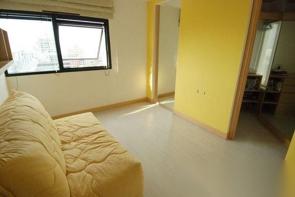2 Bedroom Condo for sale at Sathorn Gardens — photo 3