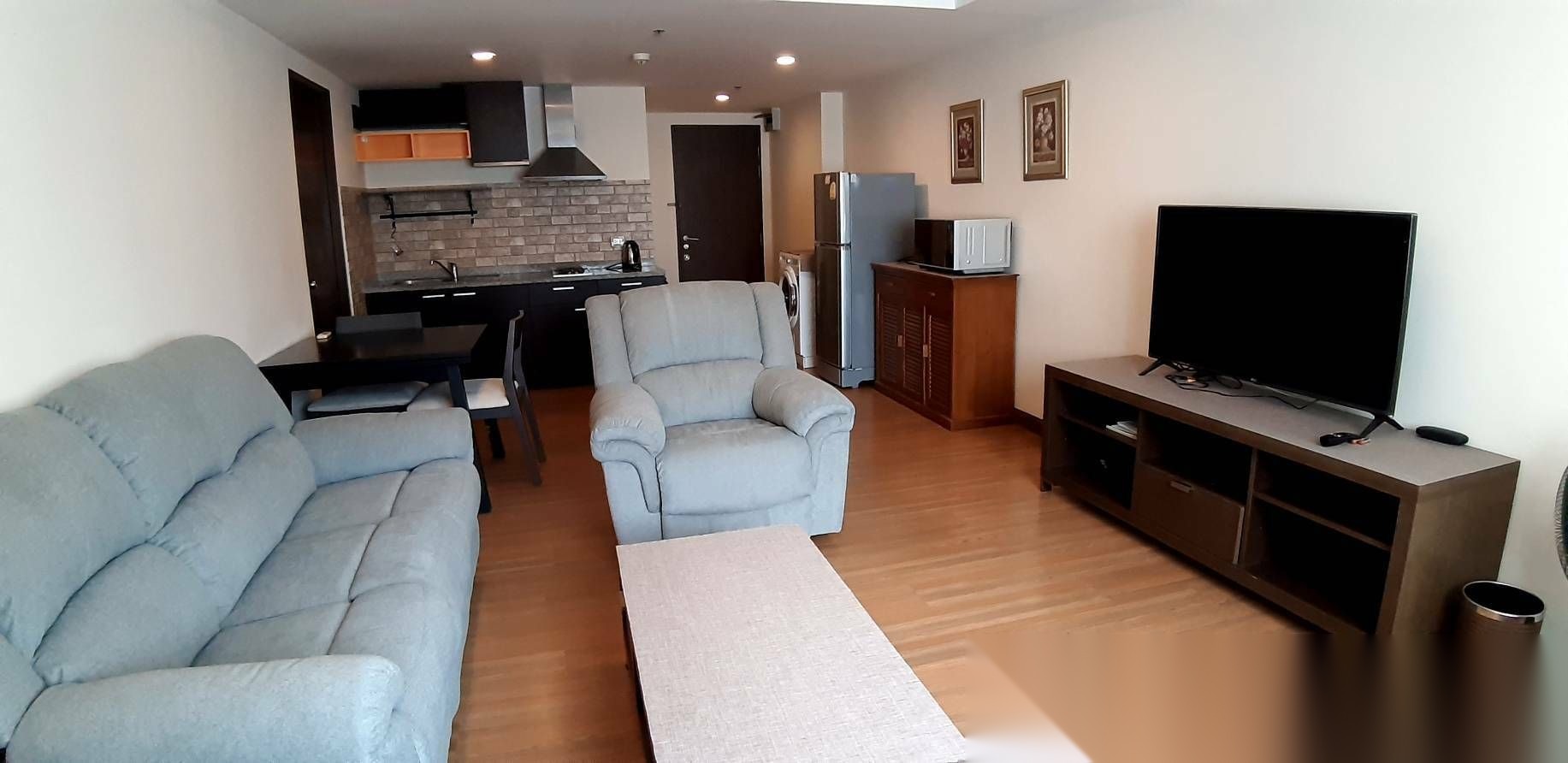 1 Bedroom Condo for sale at The Trendy Condominium — photo 2