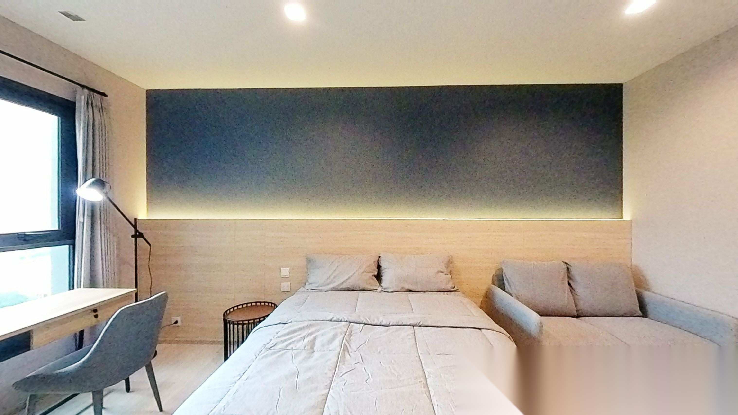 Studio Condo for sale at Life One Wireless — photo 1