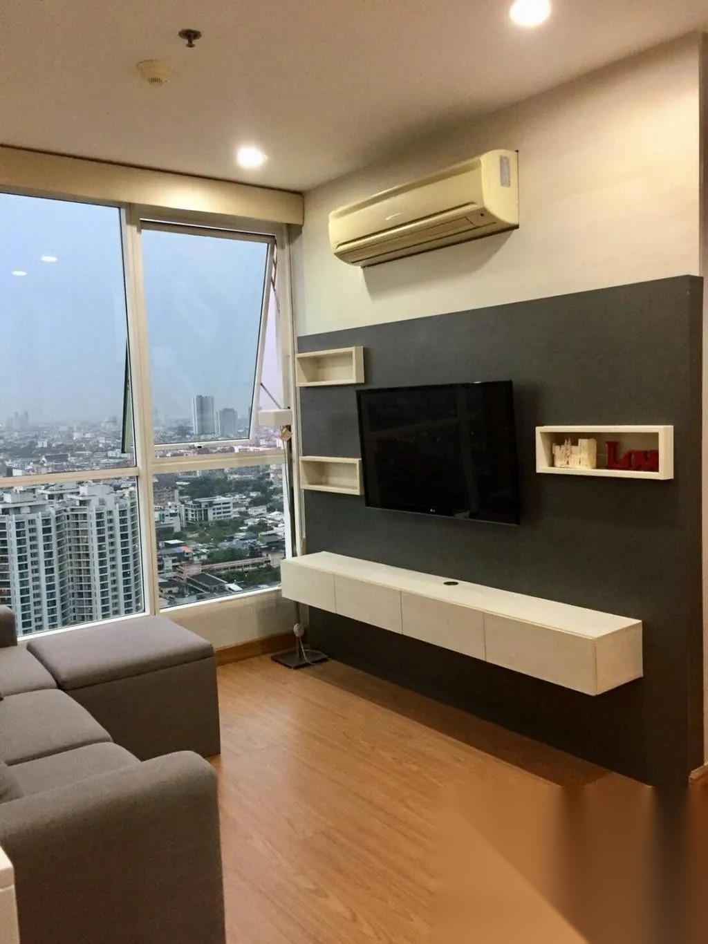 2 Bedroom Condo for sale at The Complete Narathiwat — photo 1