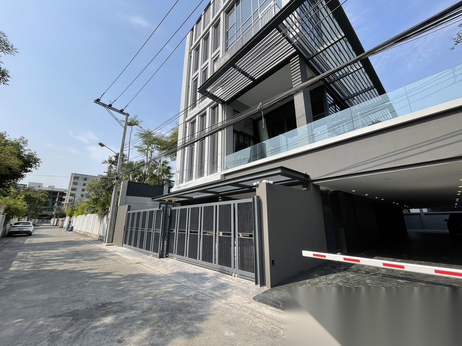 3 Bedroom House for sale at Sage Thonglor — photo 1