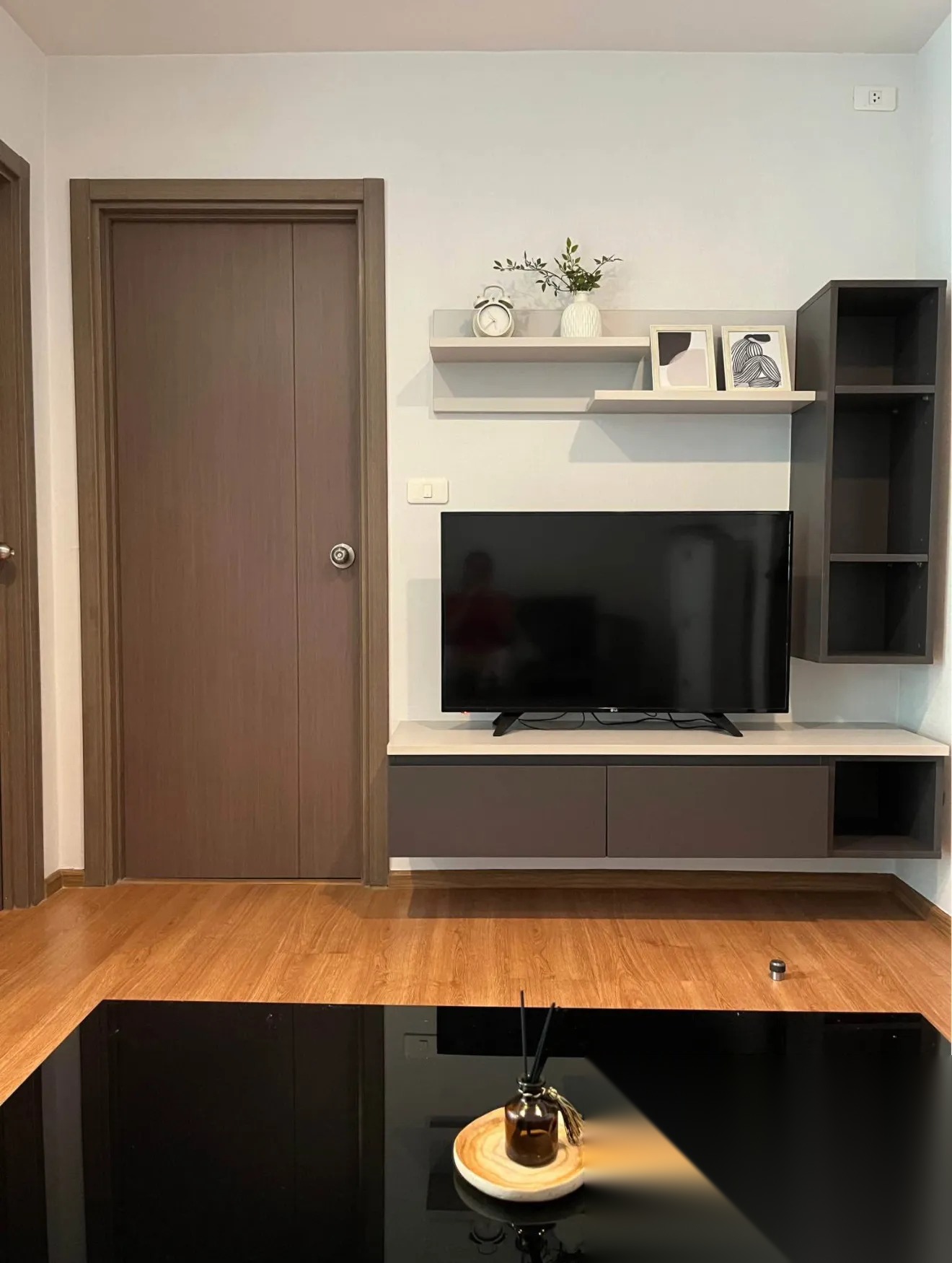 1 Bedroom Condo for sale at The Base Sukhumvit 77 — photo 3