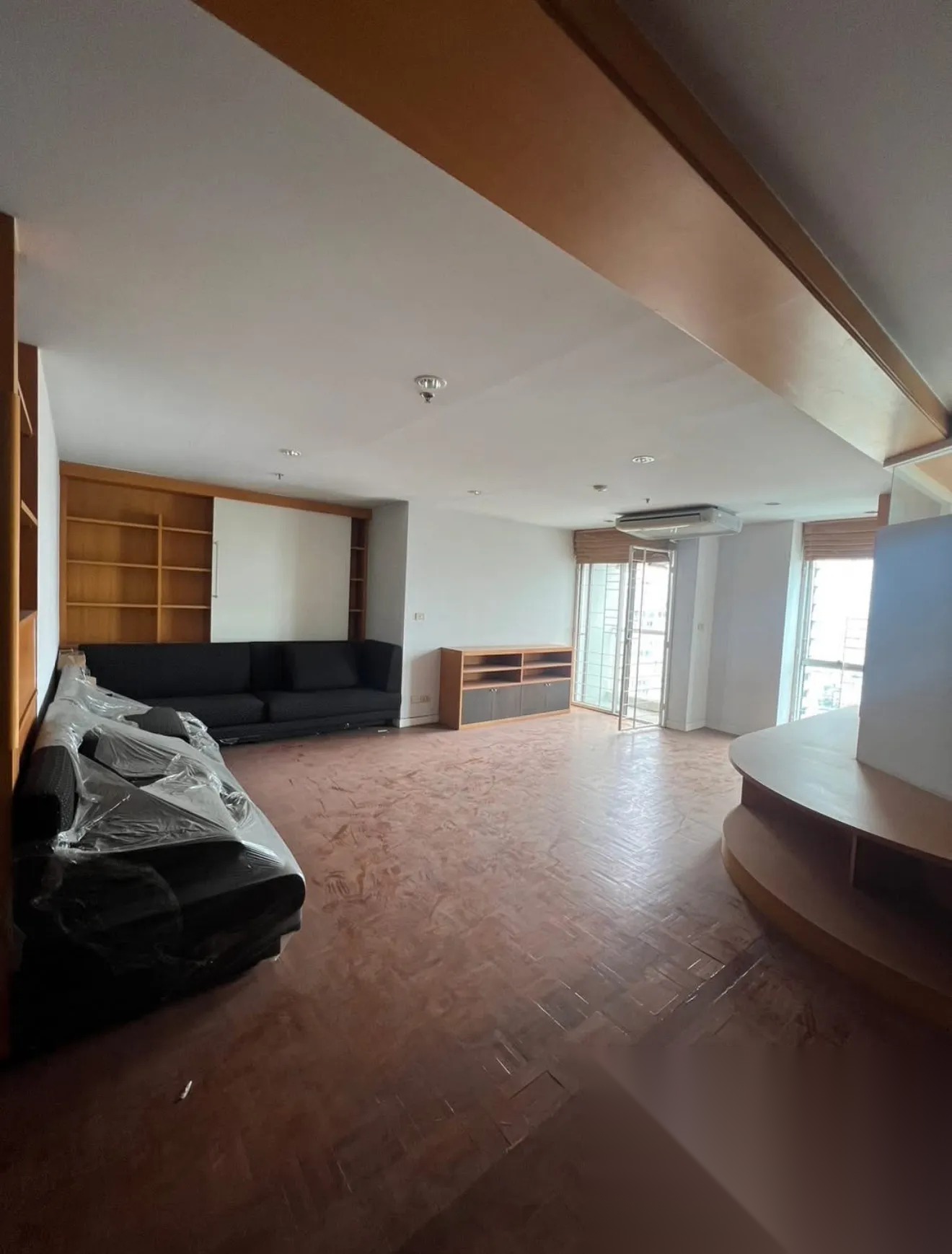 3 Bedroom Condo for sale at Silom Suite — photo 1