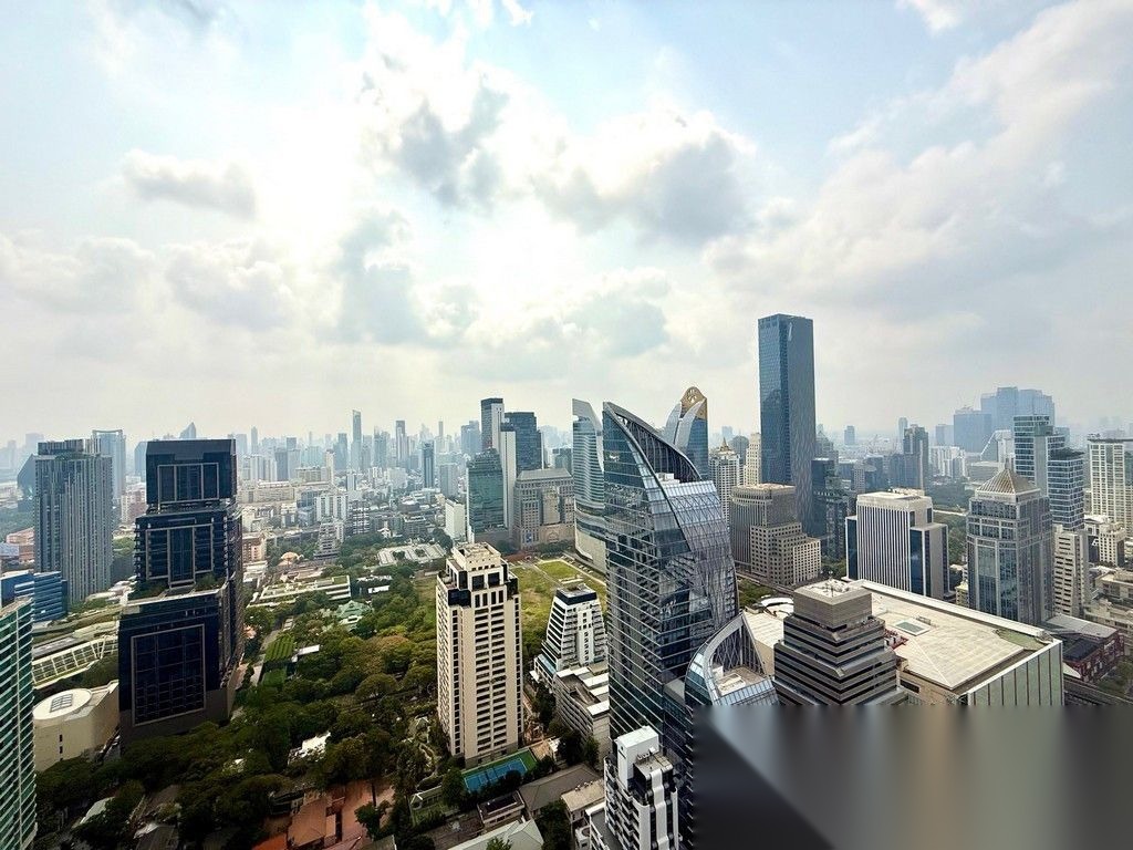 2 Bedroom Condo for sale at 28 Chidlom — photo 1